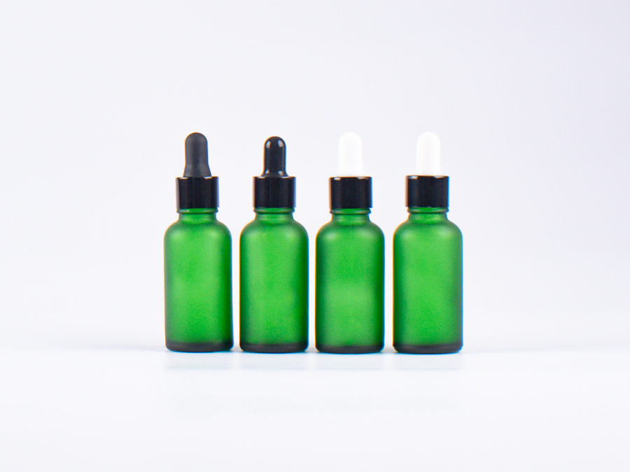 Grünglasflasche 30ml, mit Pipette schwarz